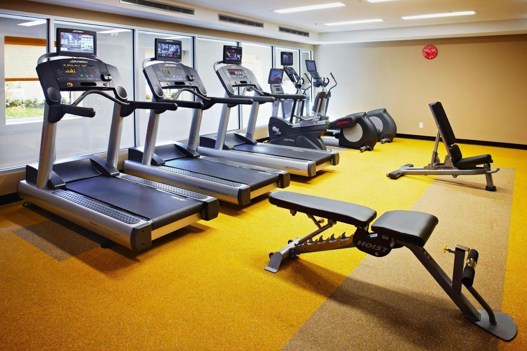 Towneplace Suites By Marriott Mississauga-Airport Corporate Centre Екстер'єр фото