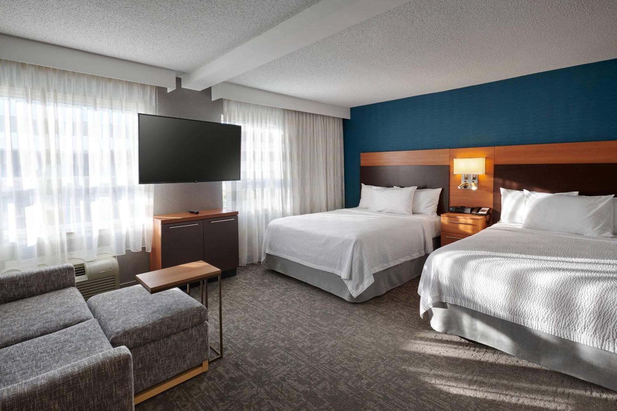 Towneplace Suites By Marriott Mississauga-Airport Corporate Centre Екстер'єр фото